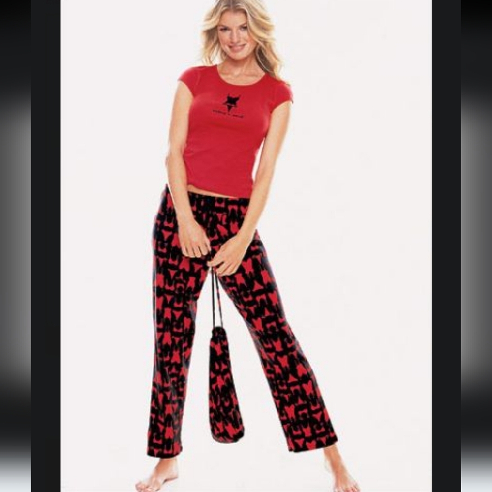 Victoria's Secret 3 Piece Pajama Set Red Black Sexy Crop Top Lingerie Size Large